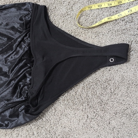 NWT Express Velvet Black Sleeveless Shoulder Pad strong shoulder Bodysuit XS - Picture 9 of 13